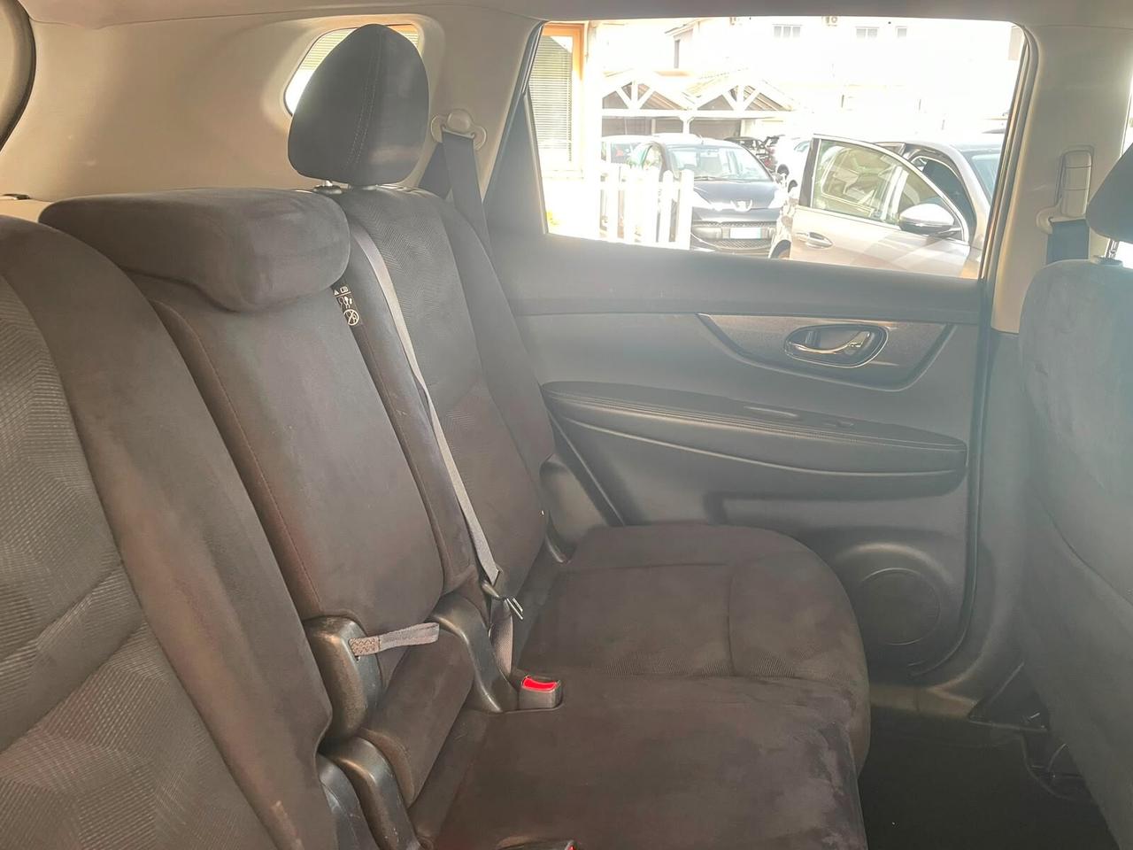 Nissan X-Trail 1.6 dCi 4WD Tekna