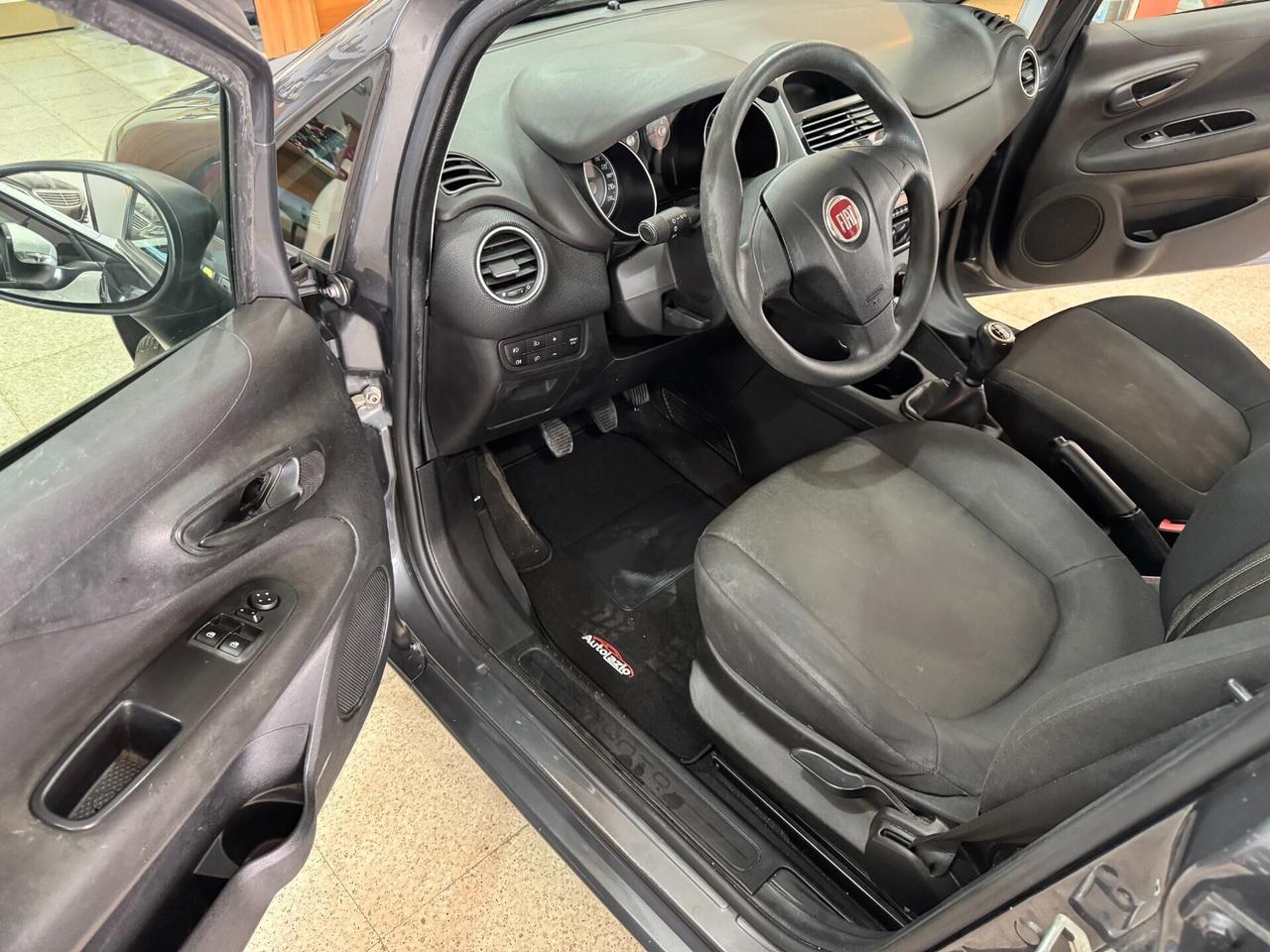 Fiat Punto 1.3 MJT II 75 CV 5 porte Lounge