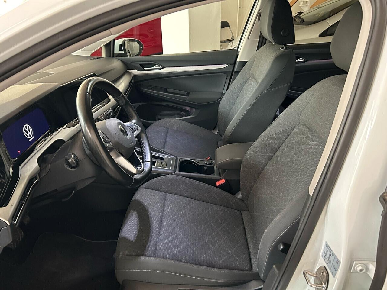 Volkswagen Golf 1.5 eTSI 150 CV EVO ACT DSG Life