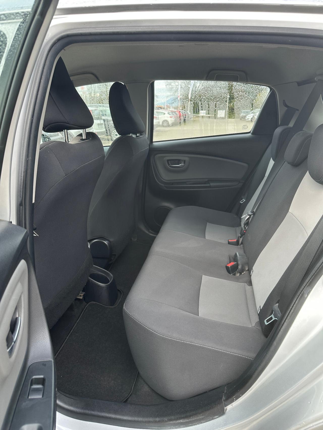 Toyota Yaris 1.0 72 CV 5 porte Active