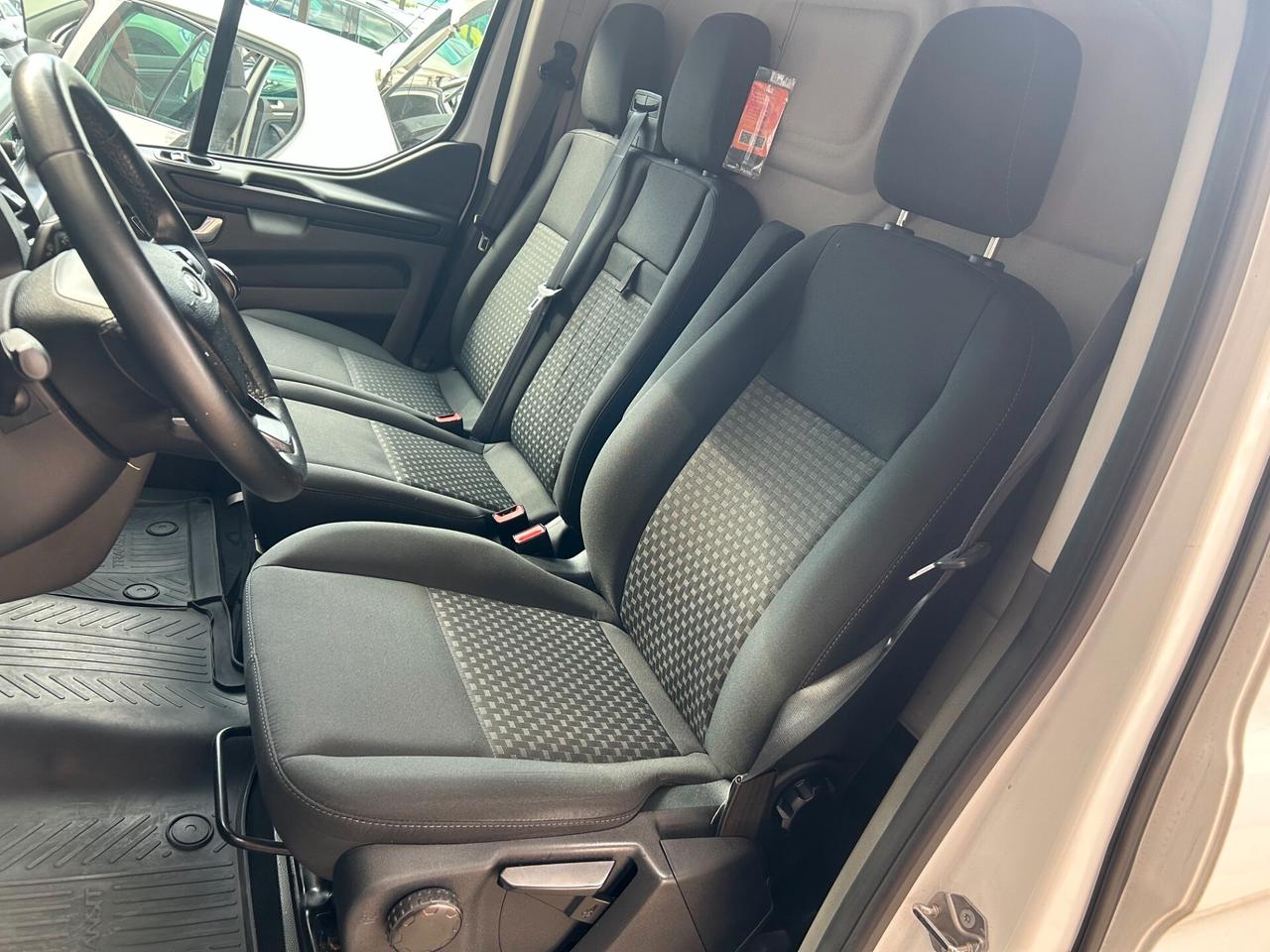 Ford Transit Custom 280 2.0 TDCi 130 PC Furgone Trend