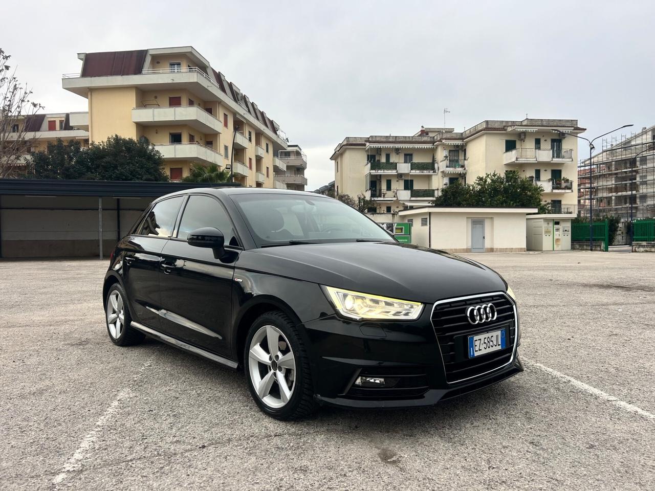 Audi A1 1.4 TDI ultra S tronic line