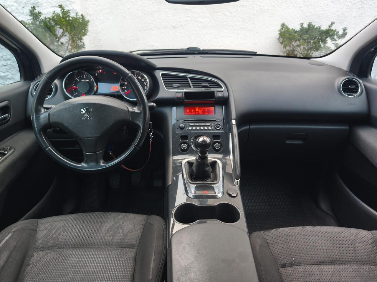 Peugeot 3008 1.6 HDi 112CV Active