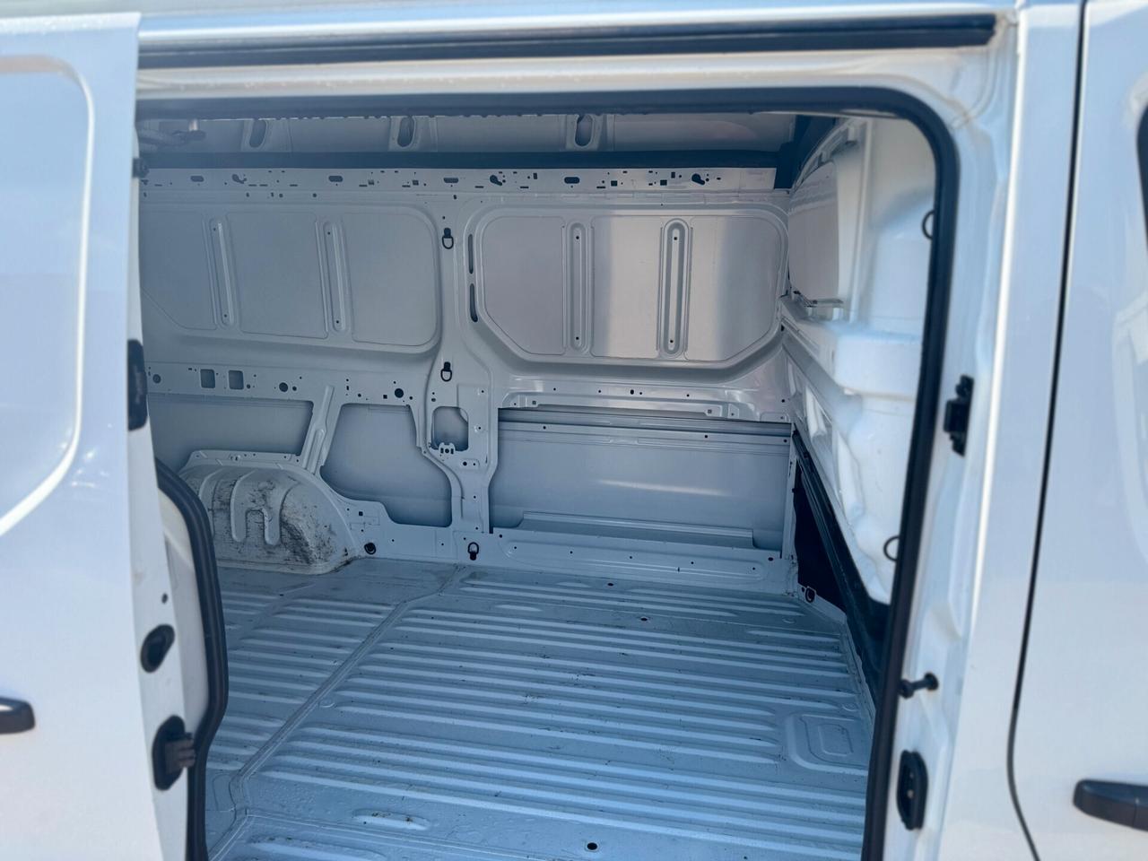 RENAULT TRAFIC T29 TETTO ALTO