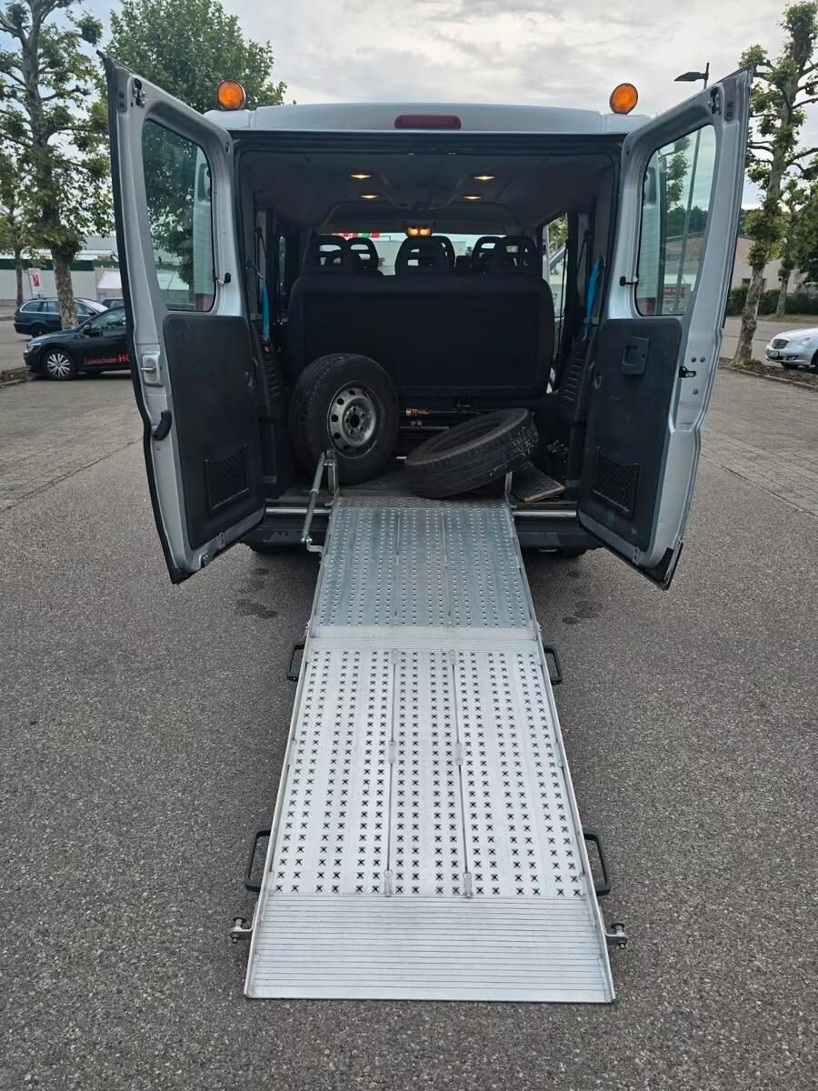 Fiat Ducato combi 2.2 JTD 30 9 posti
