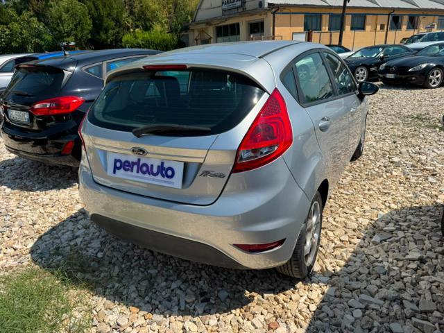 FORD Fiesta Ikon 1.4 5 porte Bz.- GPL