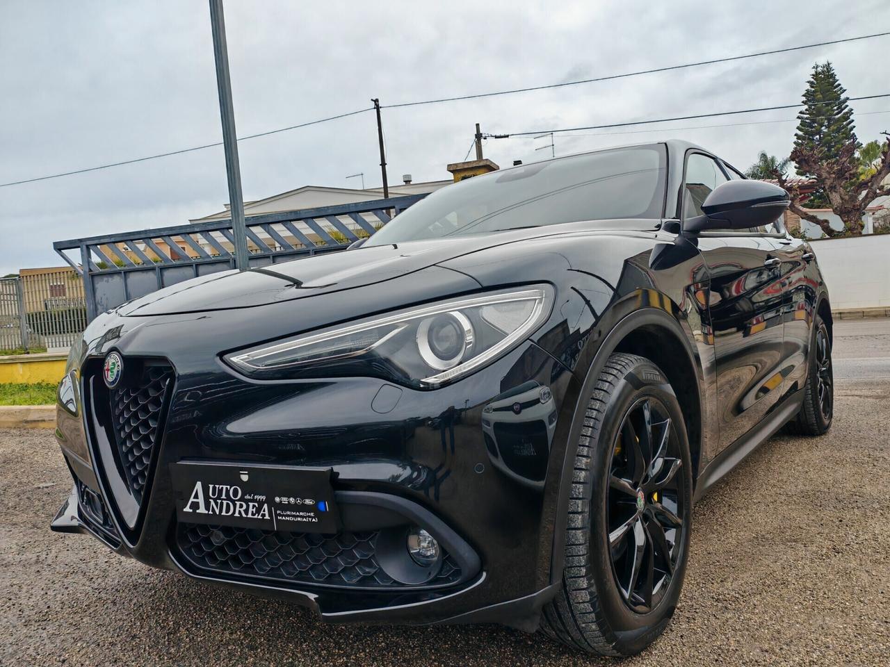 Alfa Romeo Stelvio 2.2 190cv Bleck Edition 2021