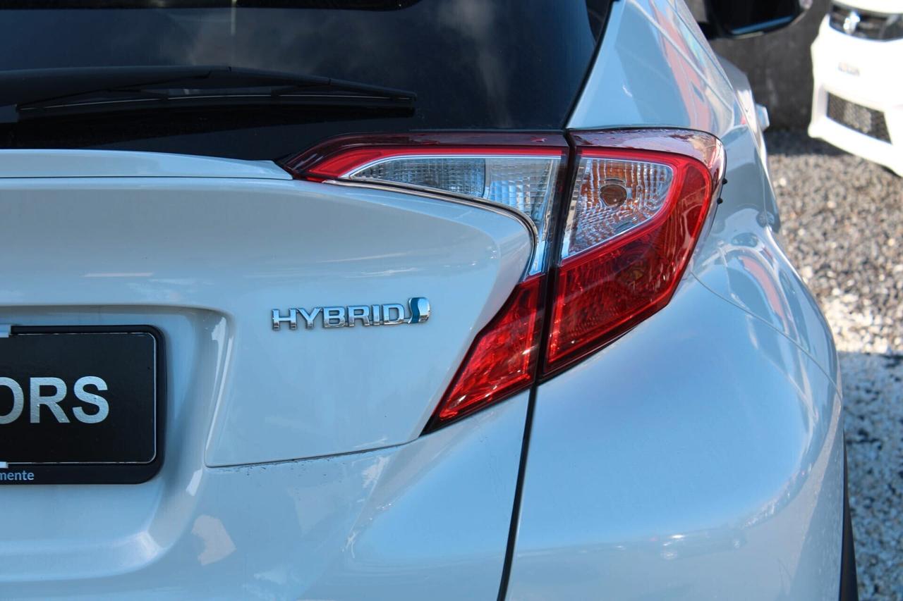 Toyota C-HR 1.8 Hybrid E-CVT Trend