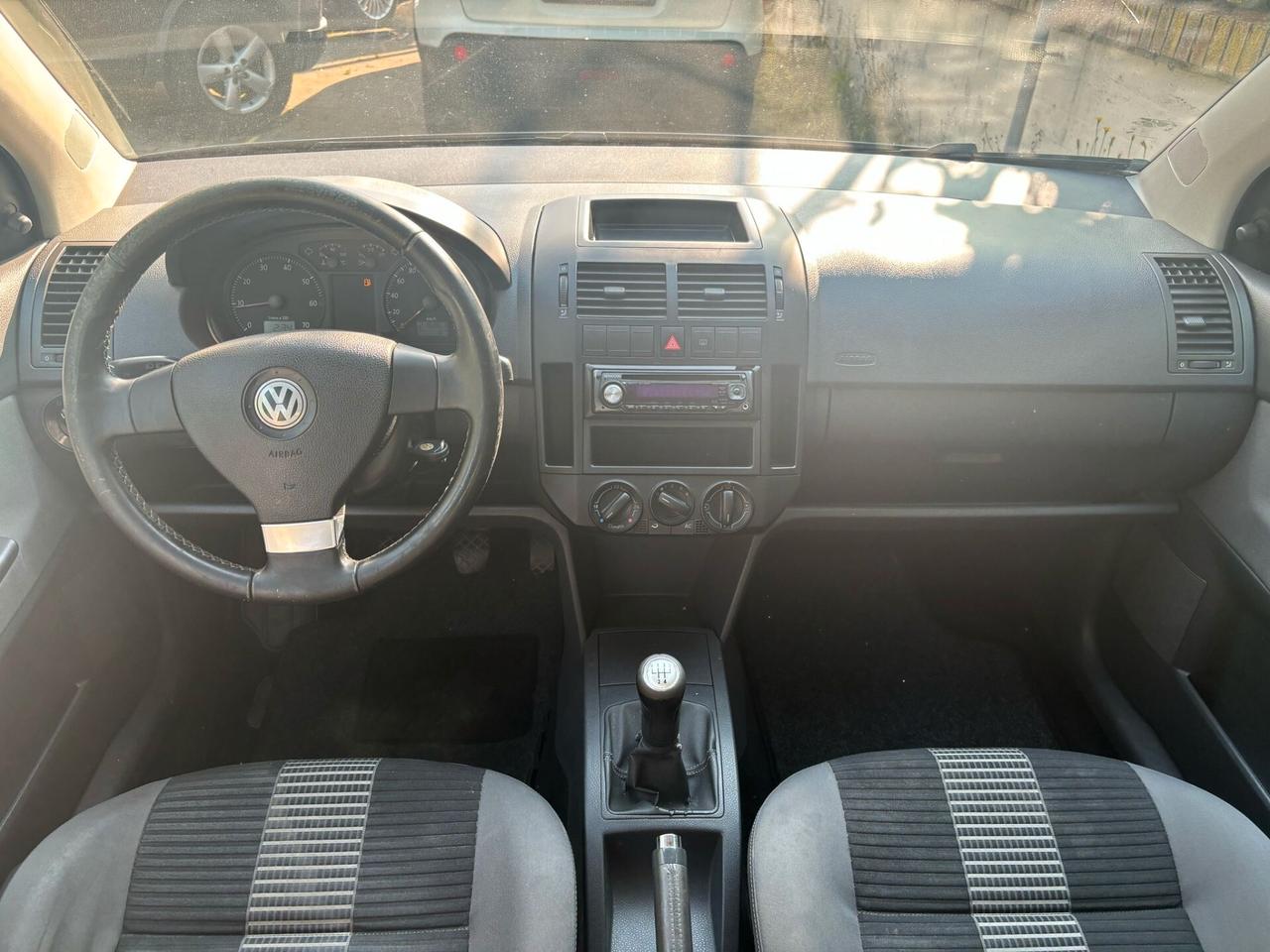 Volkswagen Polo 1.4/80CV 16V 5p. Comfortline