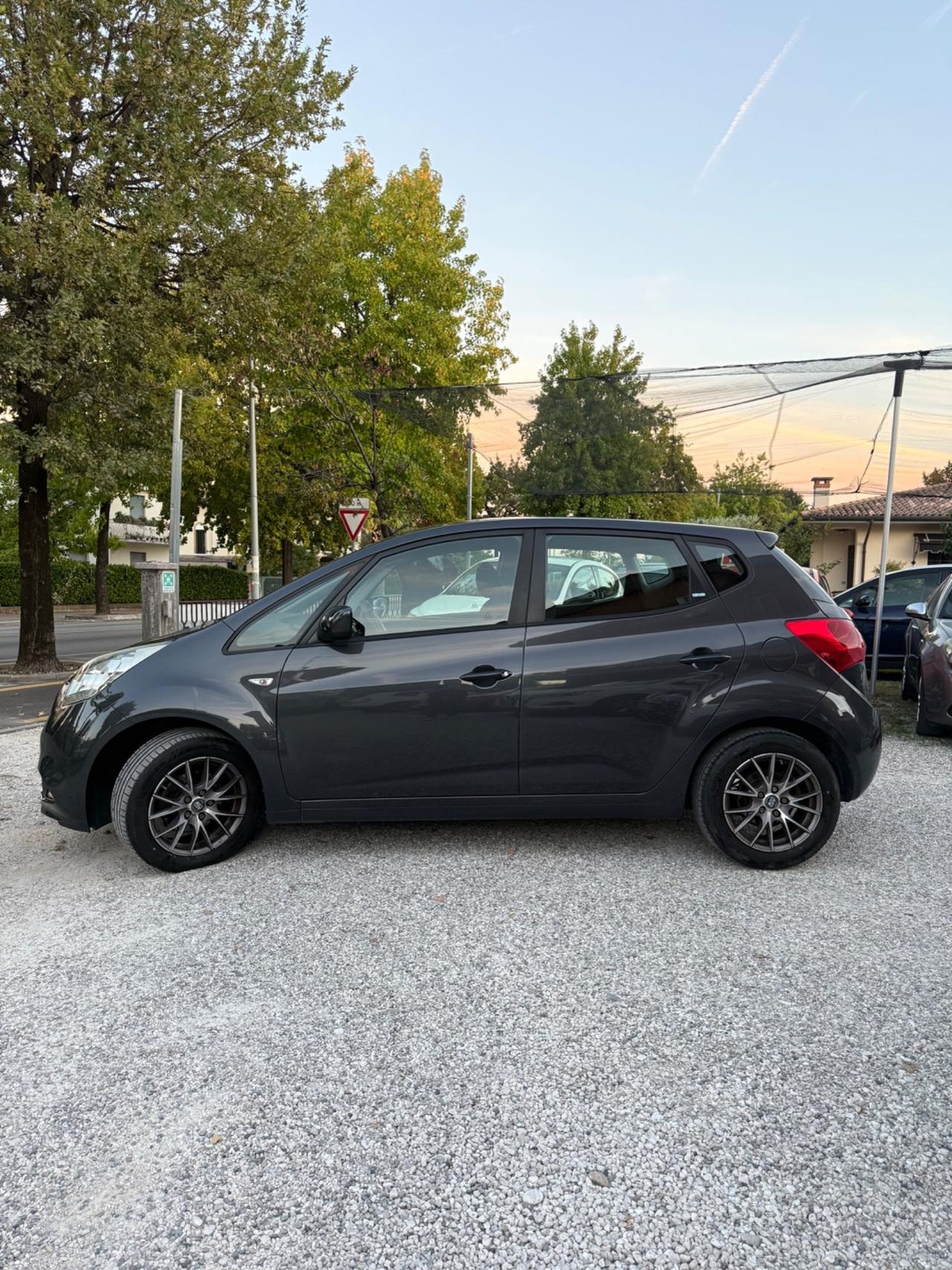 Kia Venga 1.4 CRDi 90CV Cool