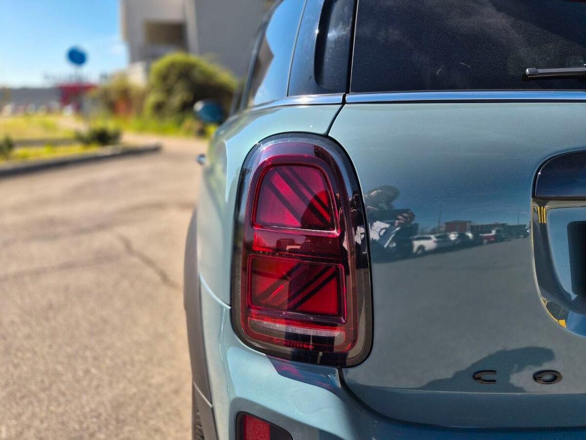 Mini Countryman 2.0 Cooper D Essential auto