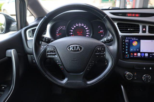KIA cee'd 1.4 CVVT SW Navi Tel USB Android Apple NEOPATENTAT