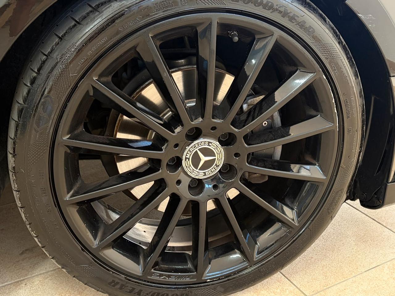 Mercedes-benz A 180 d Automatic Premium AMG