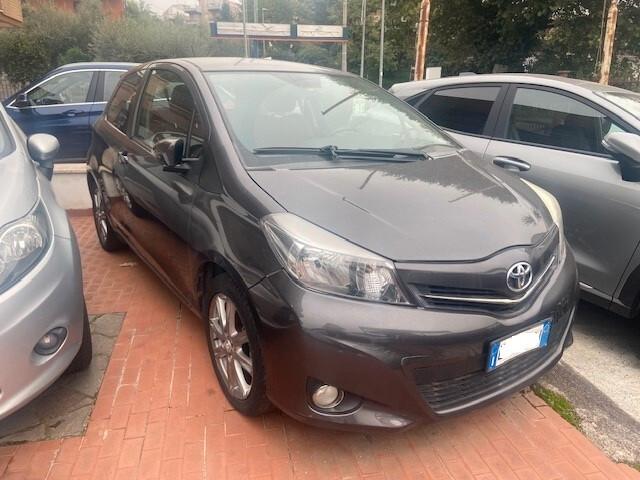 Toyota Yaris 1.3 3 porte Sol