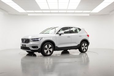 VOLVO XC40 T5 RECHARGE PLUG-IN HYBRID