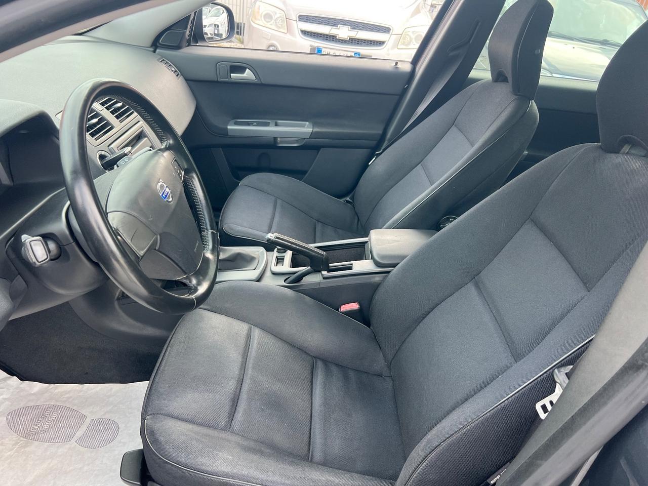 Volvo V50 1.6 D DRIVe cat R-Design