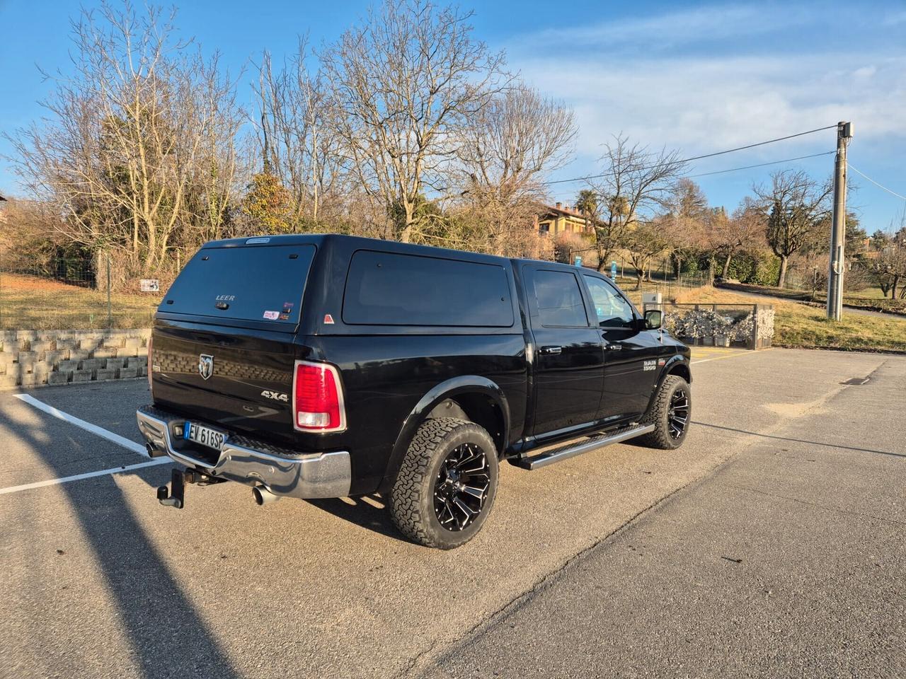 Dodge RAM 1500 LARAMIE 2014