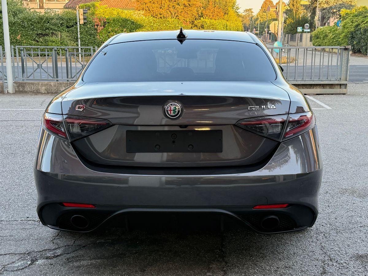 ALFA ROMEO - Giulia - 2.0 Turbo 280CV AT8 AWD Q4 Veloce