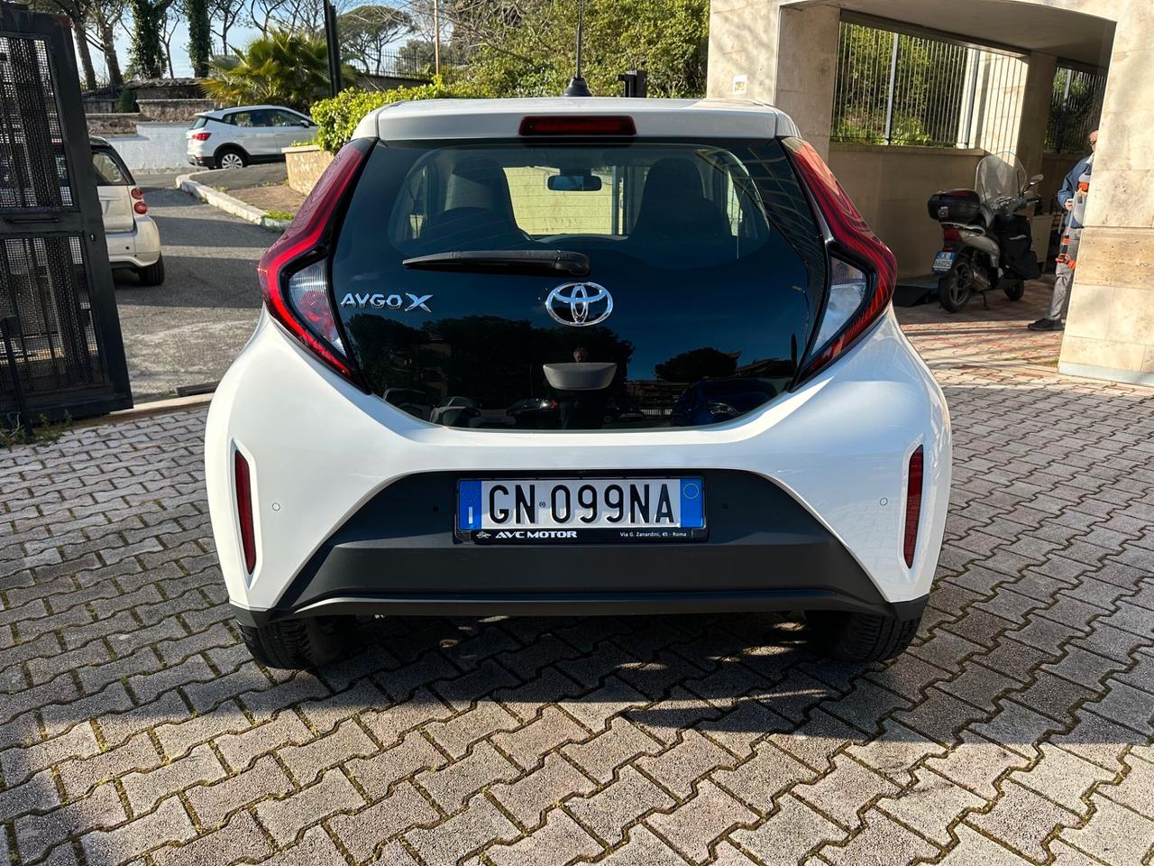 Toyota Aygo X C.AUT. 5 porte Active 04/23 KM.18586
