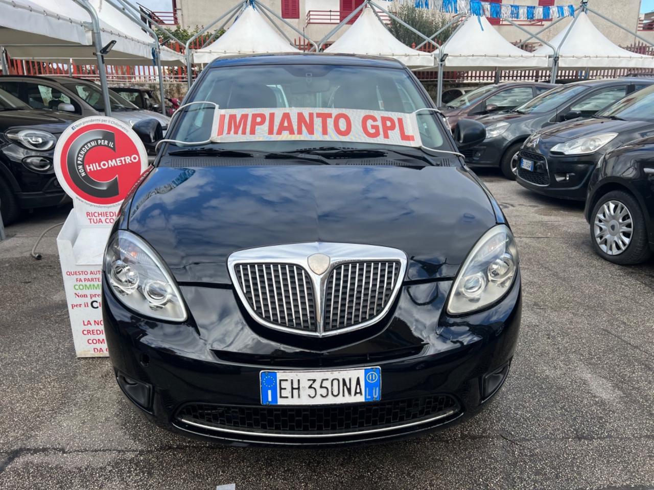 Lancia Ypsilon 1.4 benzina-GPL 2011