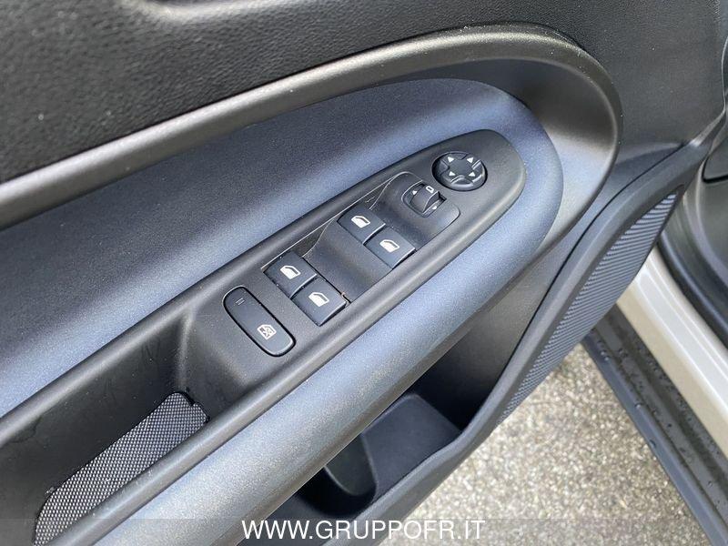 Alfa Romeo Junior 1.2 136 CV Hybrid eDCT6