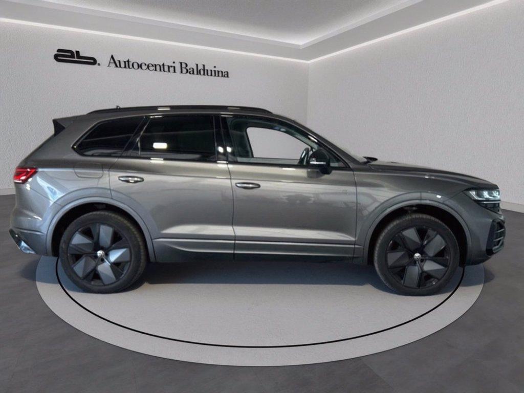 VOLKSWAGEN Touareg 3.0 v6 tdi scr r-line 231cv auto del 2024