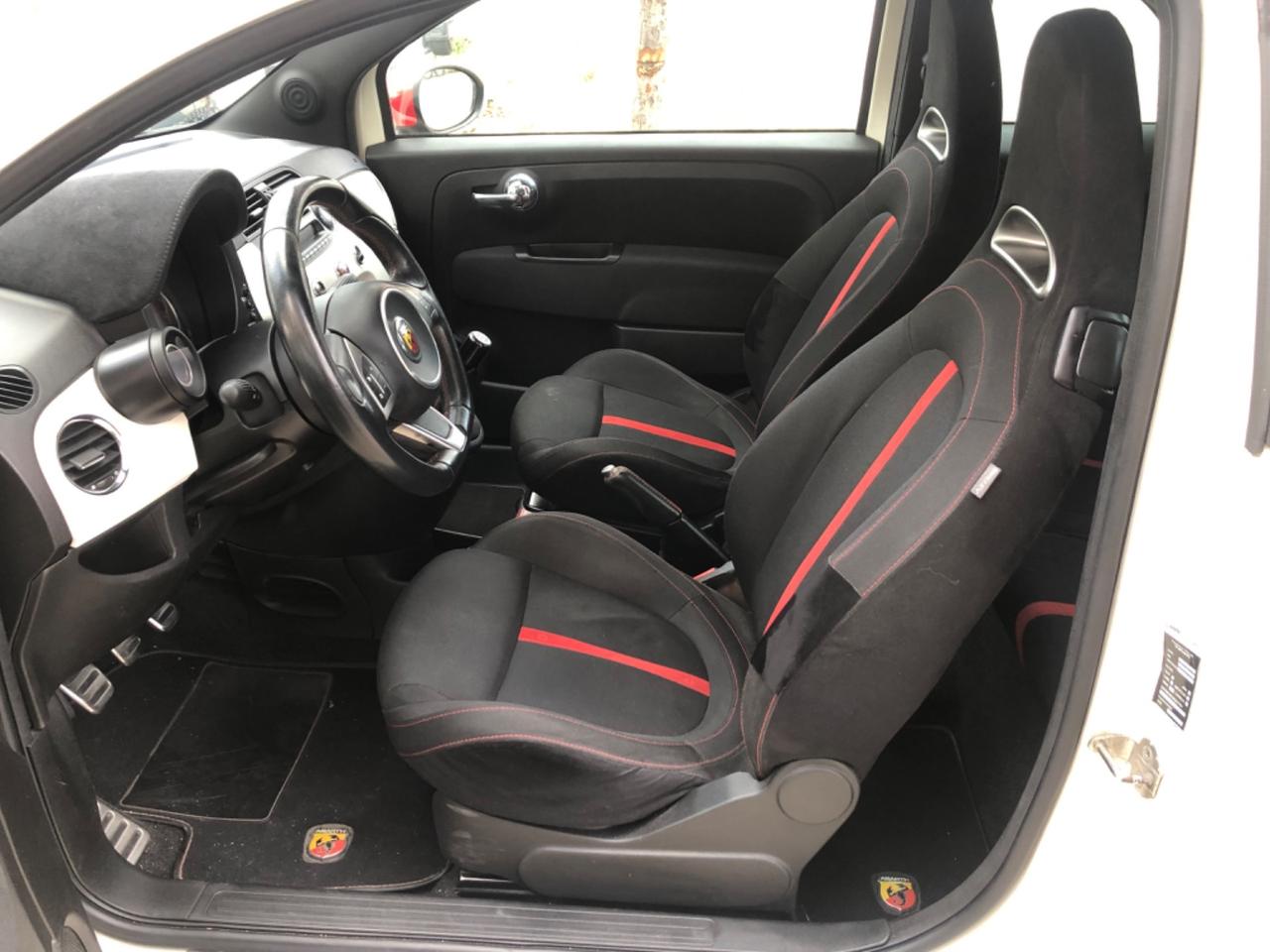Abarth 500 1.4 Turbo T-Jet Esseesse