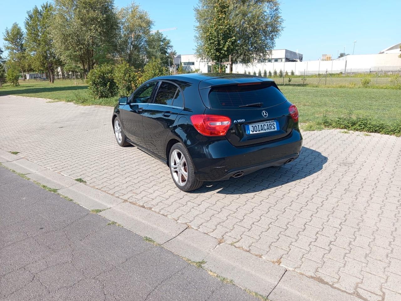 Mercedes-benz A 180 BlueEFFICIENCY Premium