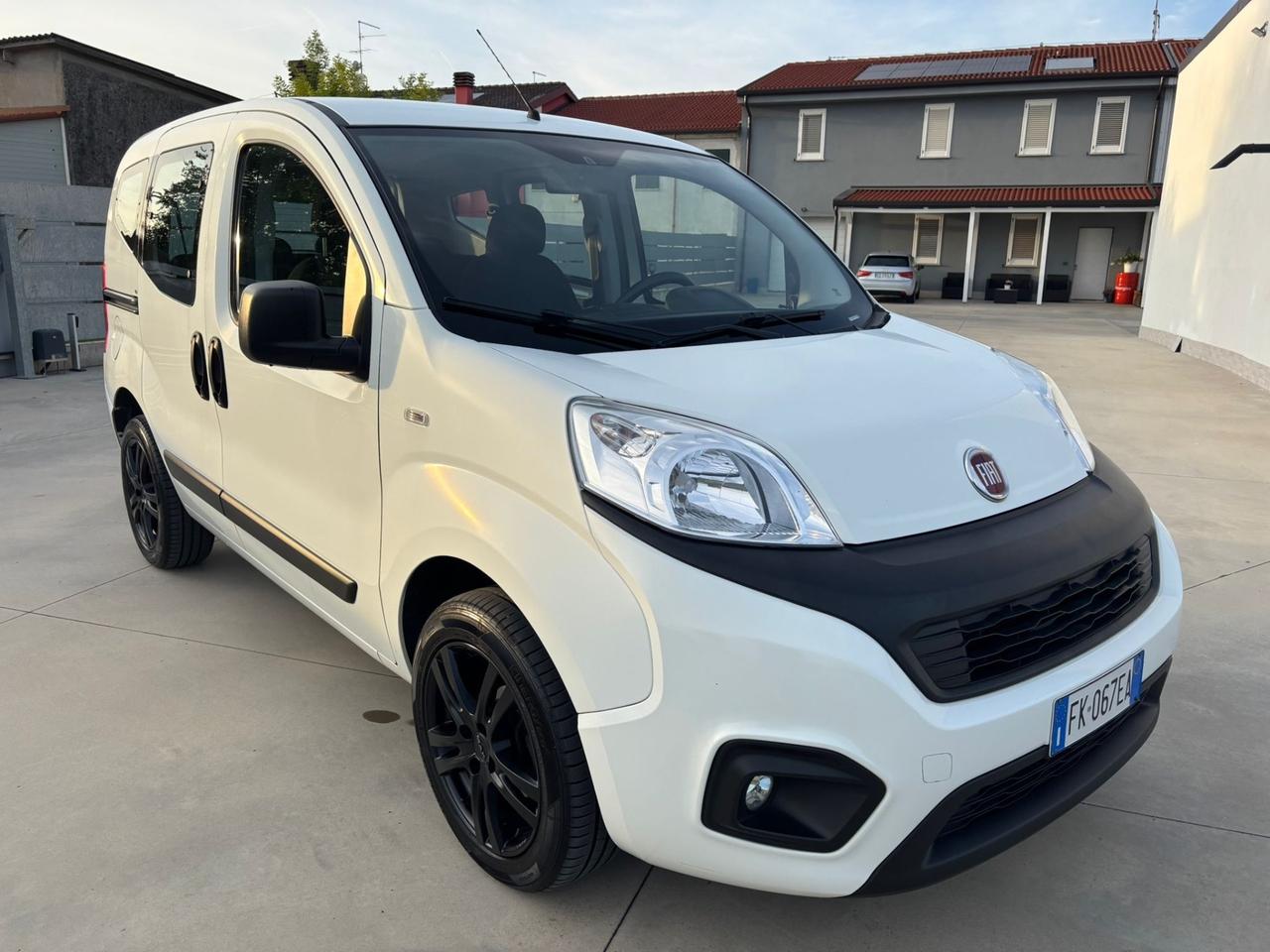 Fiat Qubo 1.3 MJT 80 CV Trekking