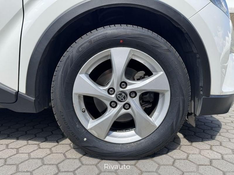 Toyota C-HR 1.2T (116CV) CVT Active
