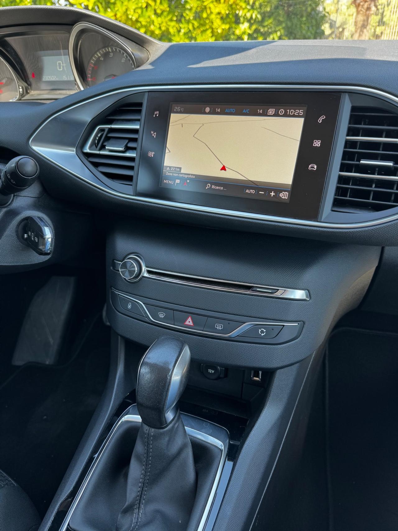 Peugeot 308 BlueHDi 120 S&S EAT6 SW Business
