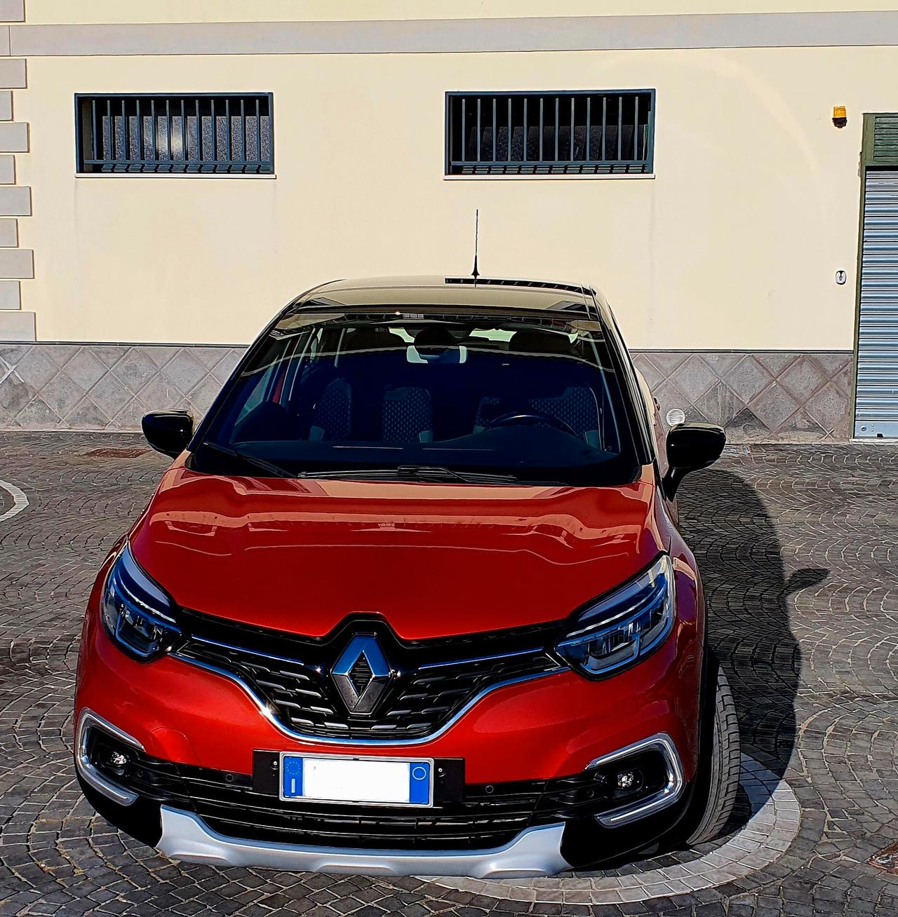 Renault Captur dCi 8V 90 CV EDC Start&Stop Energy Intens