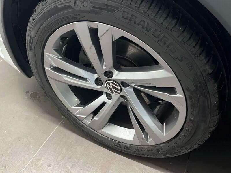Volkswagen Tiguan Nuova R-Line 2.0 TDI SCR 110 kW (150 CV) DSG