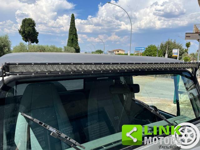 JEEP Wrangler 2.5 i 103 cv Laredo GPL