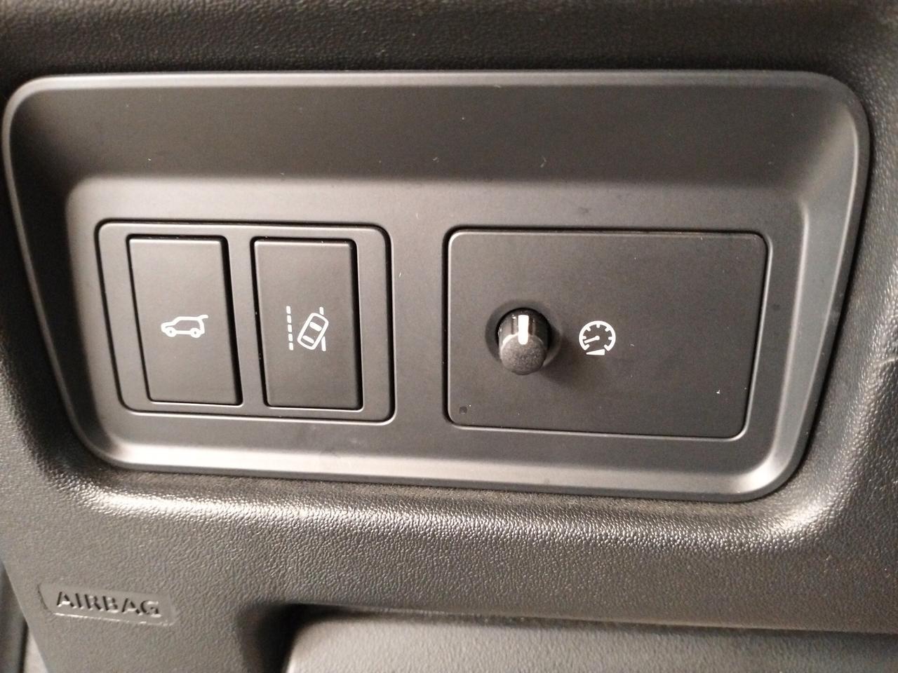 Land Rover Discovery Sport 2.0 TD4 150 CV Pure