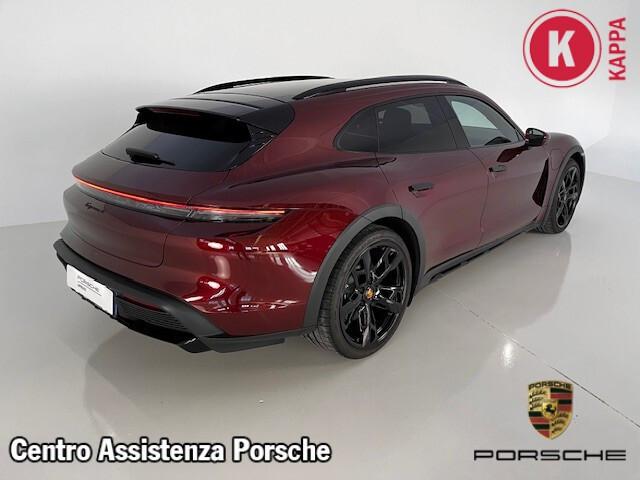 Porsche Taycan 4 Cross Turismo