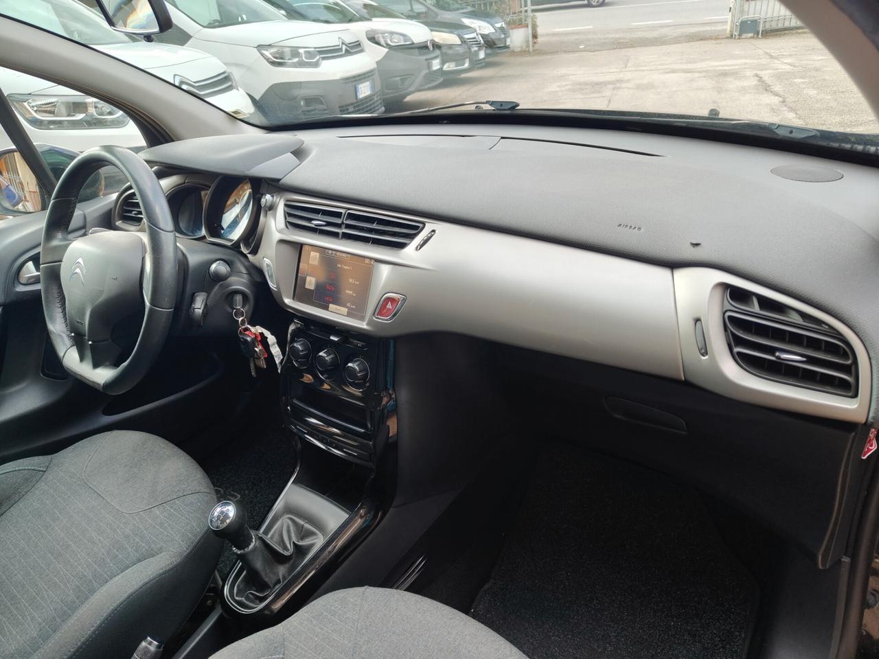 Citroen C3 PureTech 82 Live Edition