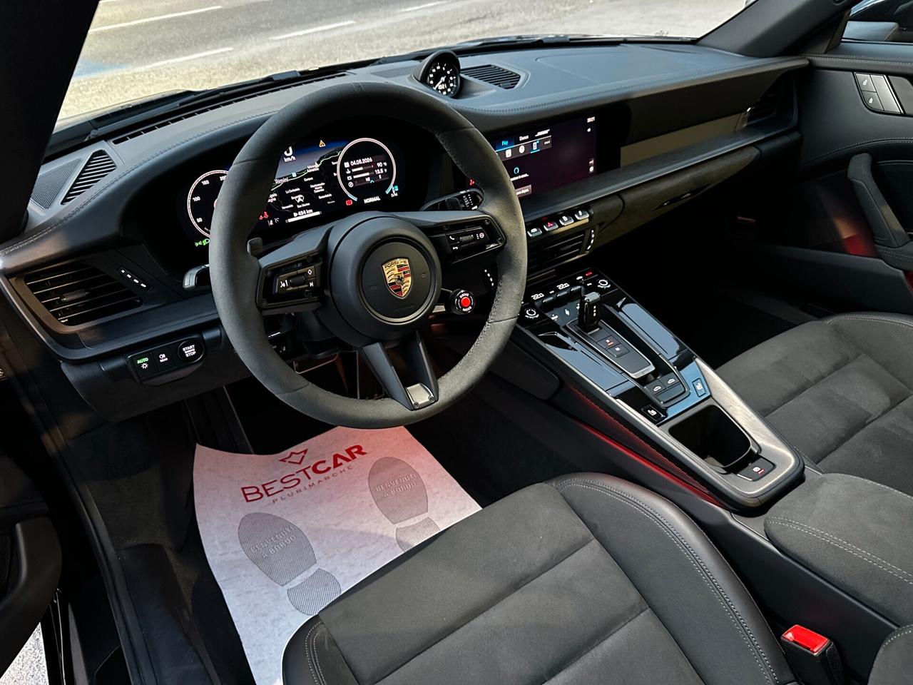 Porsche 911 992.2 Targa 4 GTS T-hybrid