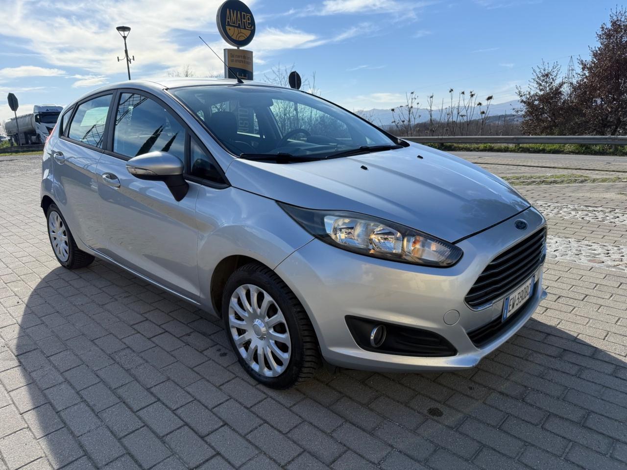 Ford Fiesta 1.5 TDCi 75CV 5 porte Titanium