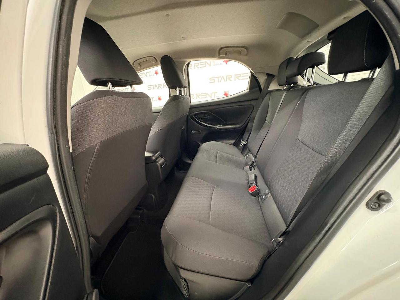 Toyota Yaris 1.5 Hybrid 5 porte Business