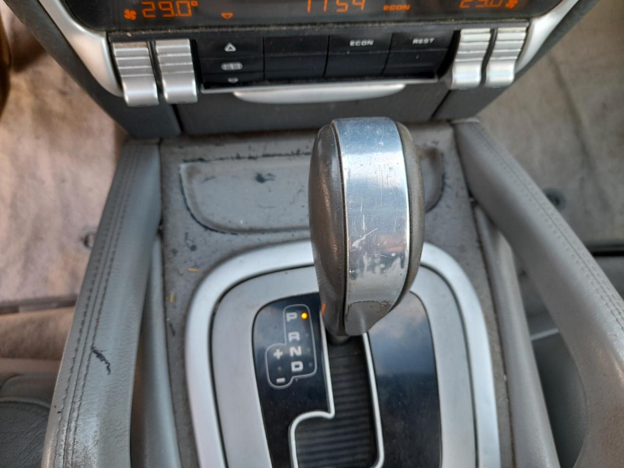 Porsche Cayenne 3.2 V6 cat