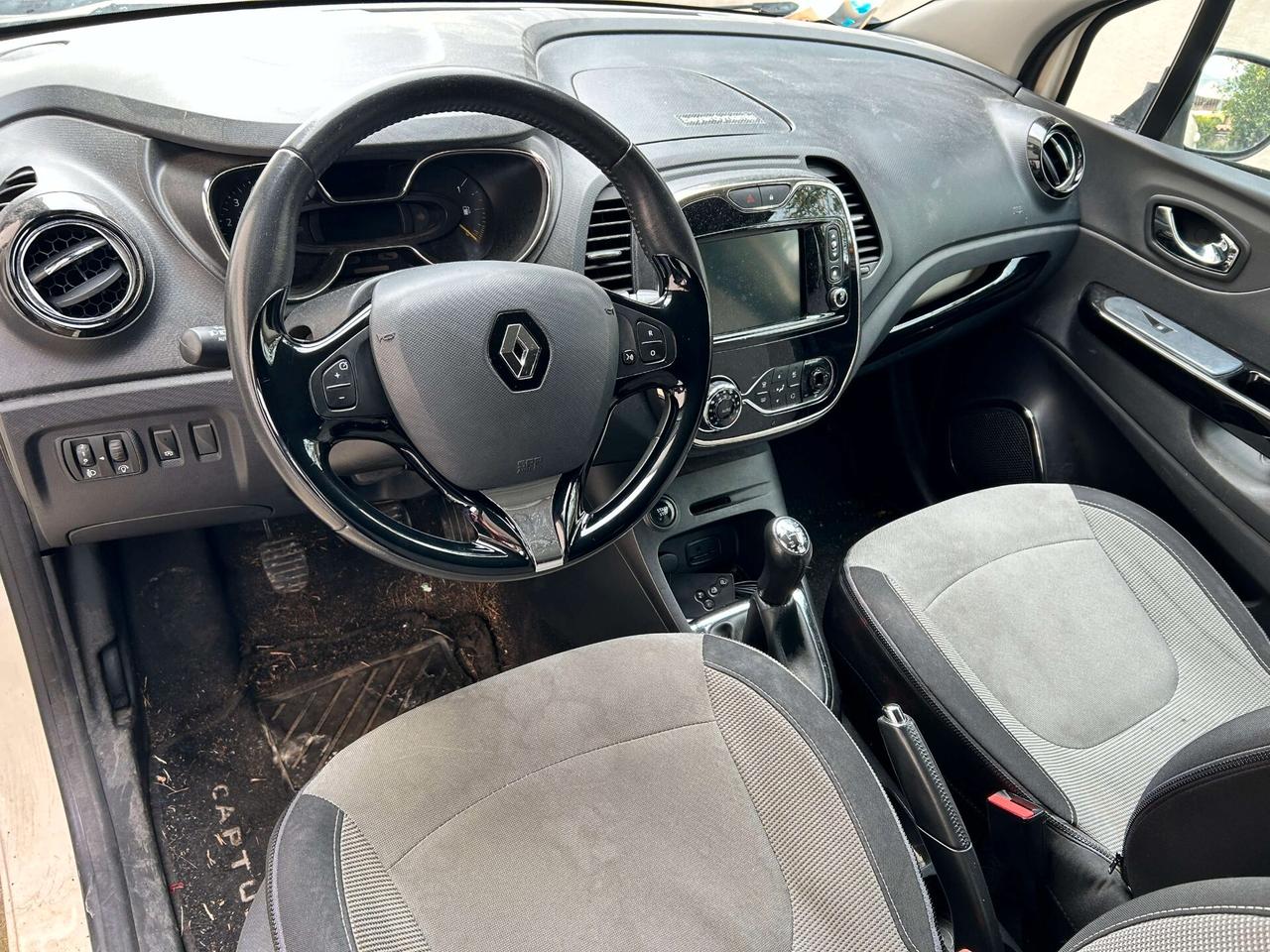 Renault Captur 1.5 dCi 90CV - 2015 Incidentata