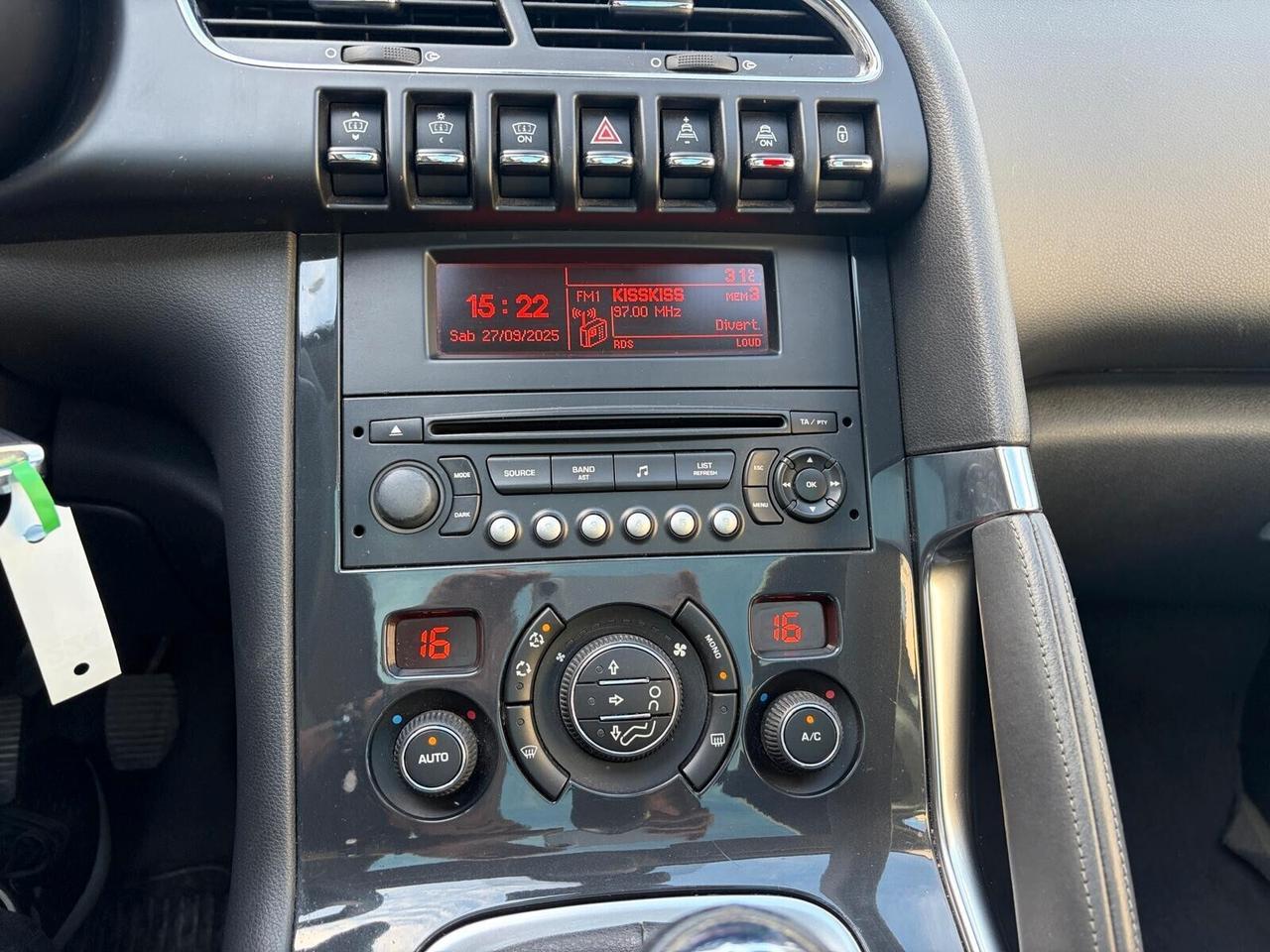 Peugeot 3008 1.6 HDi 110CV Outdoor