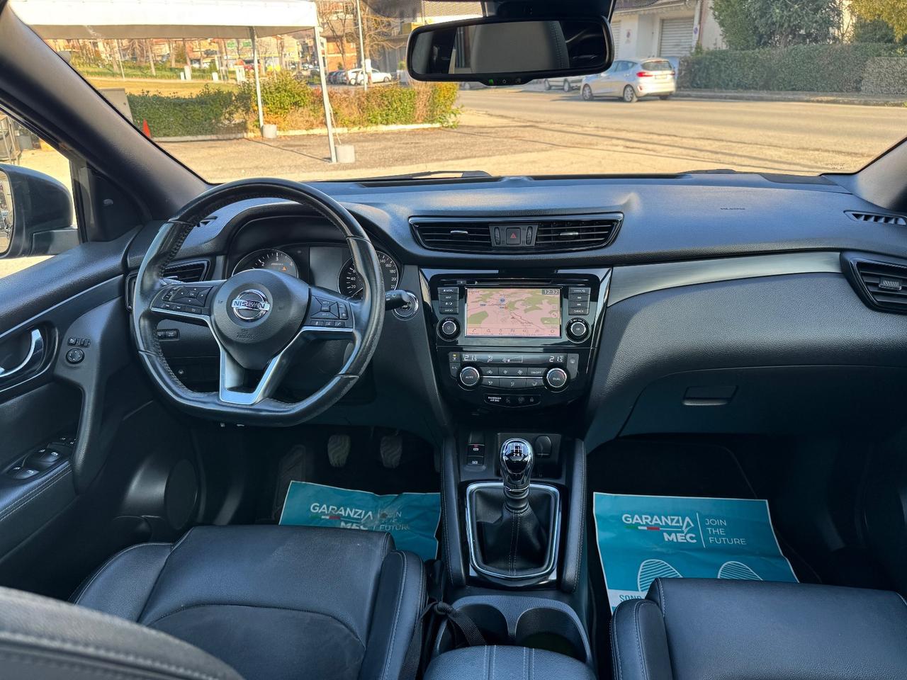 Nissan Qashqai 1.5 dCi N-Tec TETTO panorama