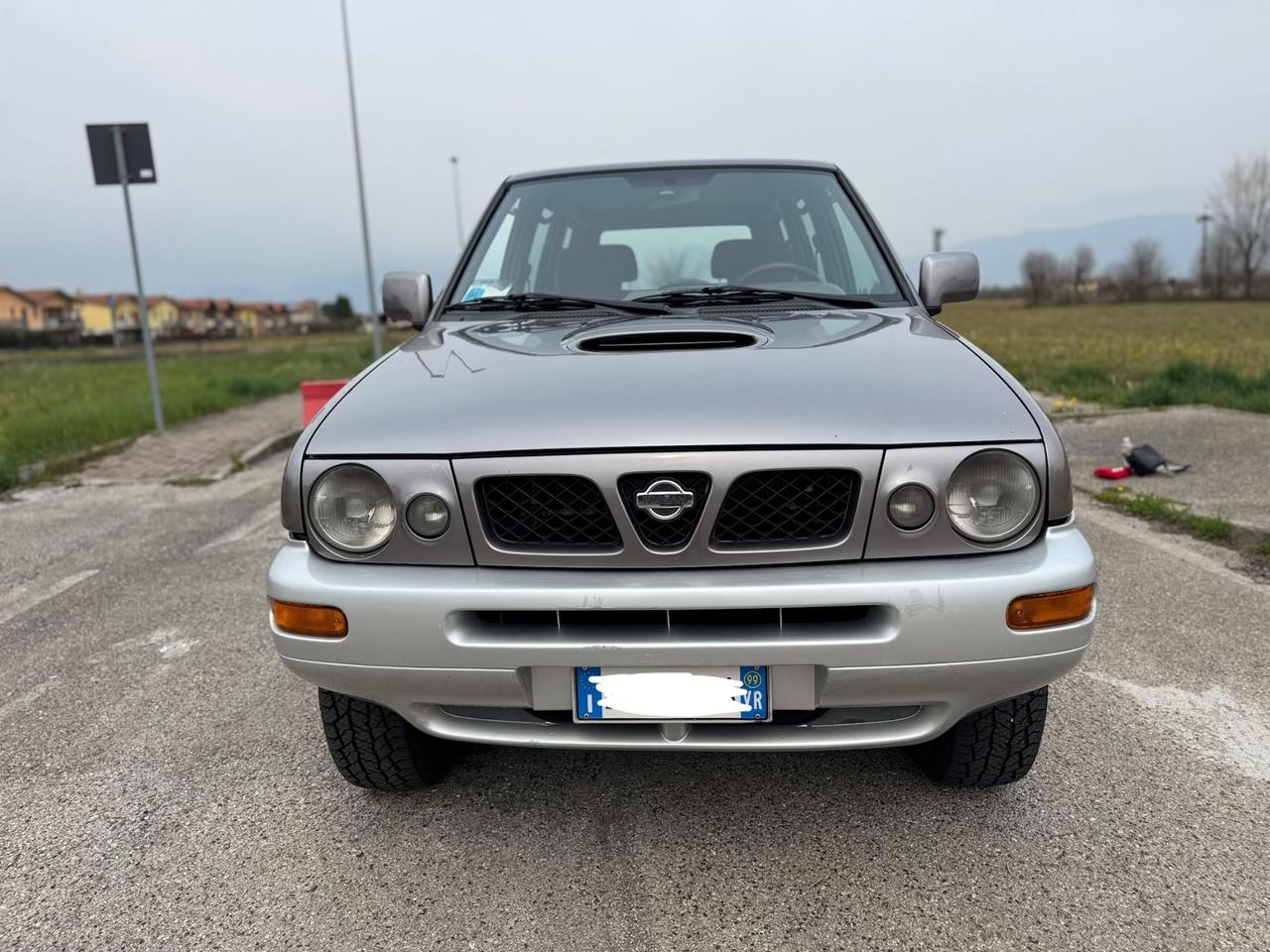 Nissan Terrano II 2.7 Tdi 5 porte SE 7 posti