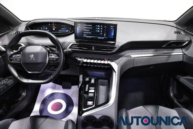 PEUGEOT 3008 HYBRID3 300 E-EAT8 ALLURE PACK