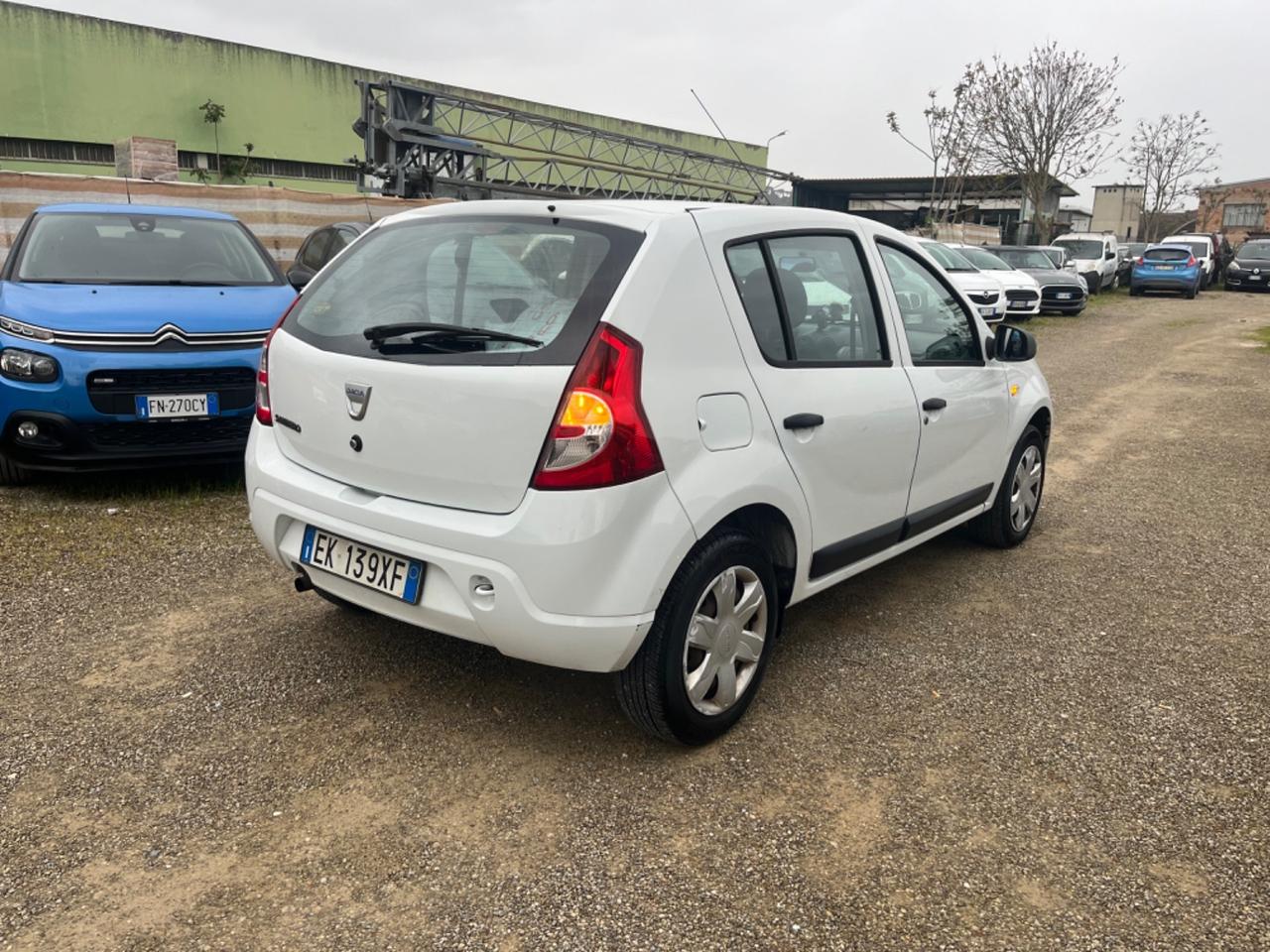 Dacia Sandero 1.2 16V Lauréate 2011 121.000 KM