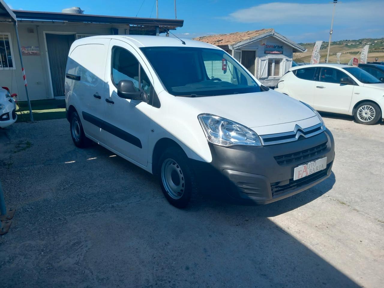 Citroen Berlingo 1.6 HDi 90 Van 3 posti Club L1