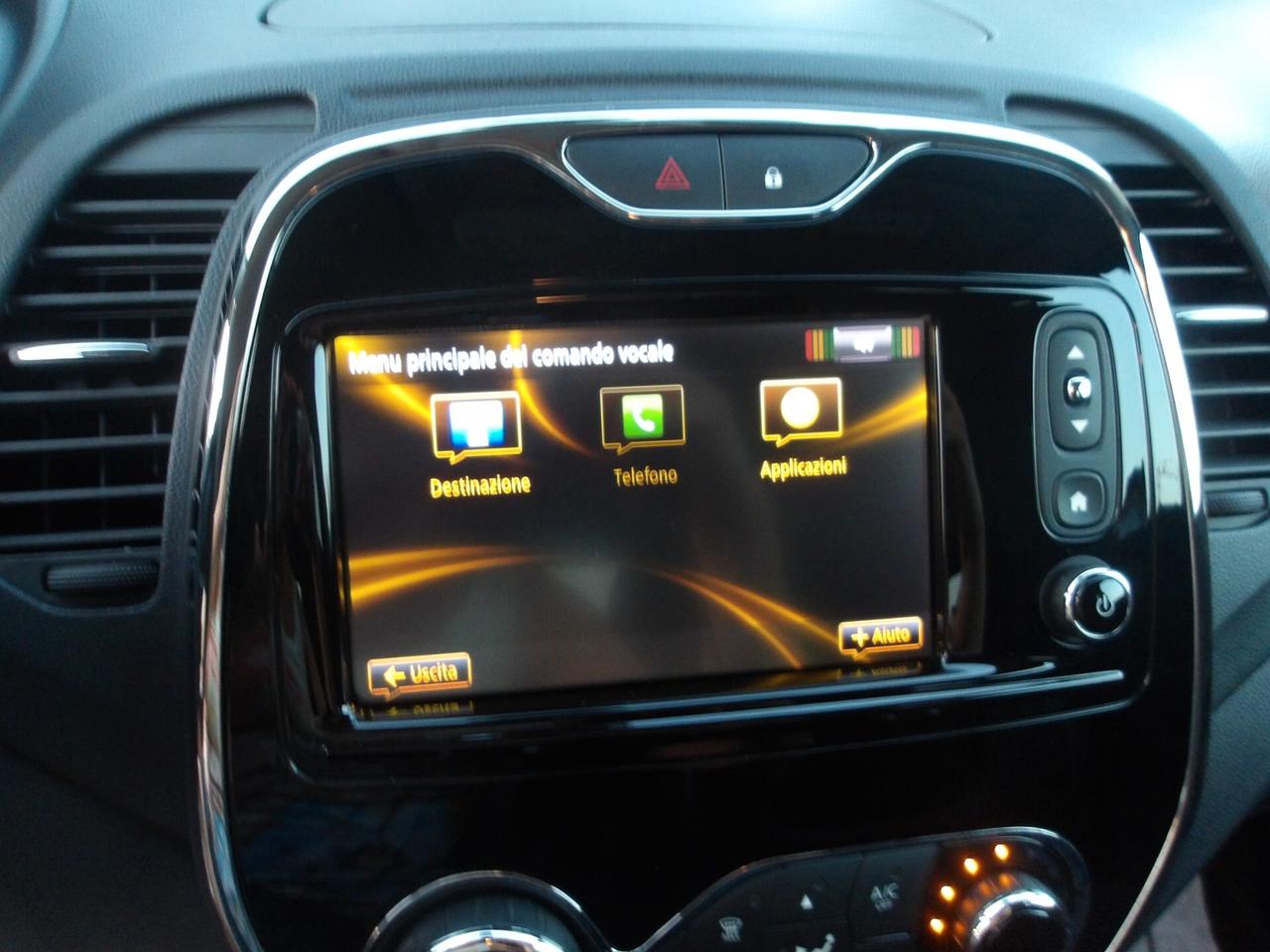 RENAULT CAPTUR 900 BENZ-KM 44.000-GARANZIA FULL