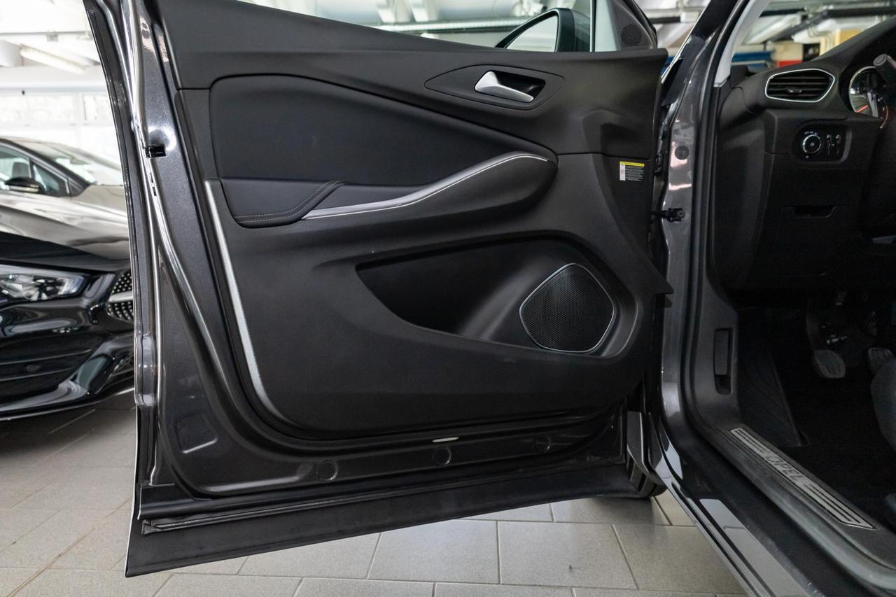 Opel Grandland X 1.2 Ultimate s&s 130cv my18